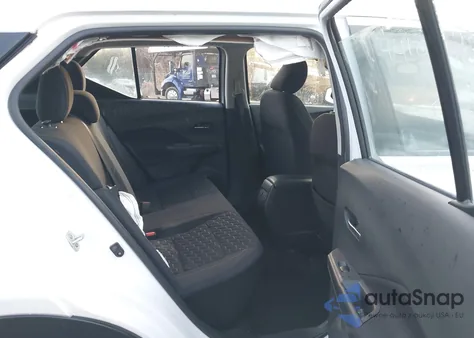 2021 Nissan Kicks Sv Xtronic Cvt z USA, uszkodzony, nr VIN 3N1CP5CV7ML514081